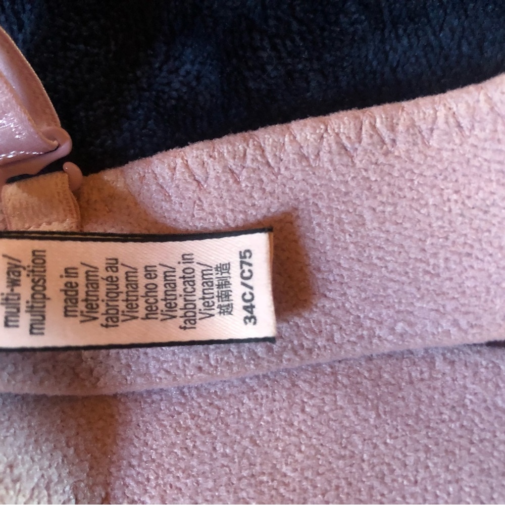 Victoria Secret strapless bra size 34 C